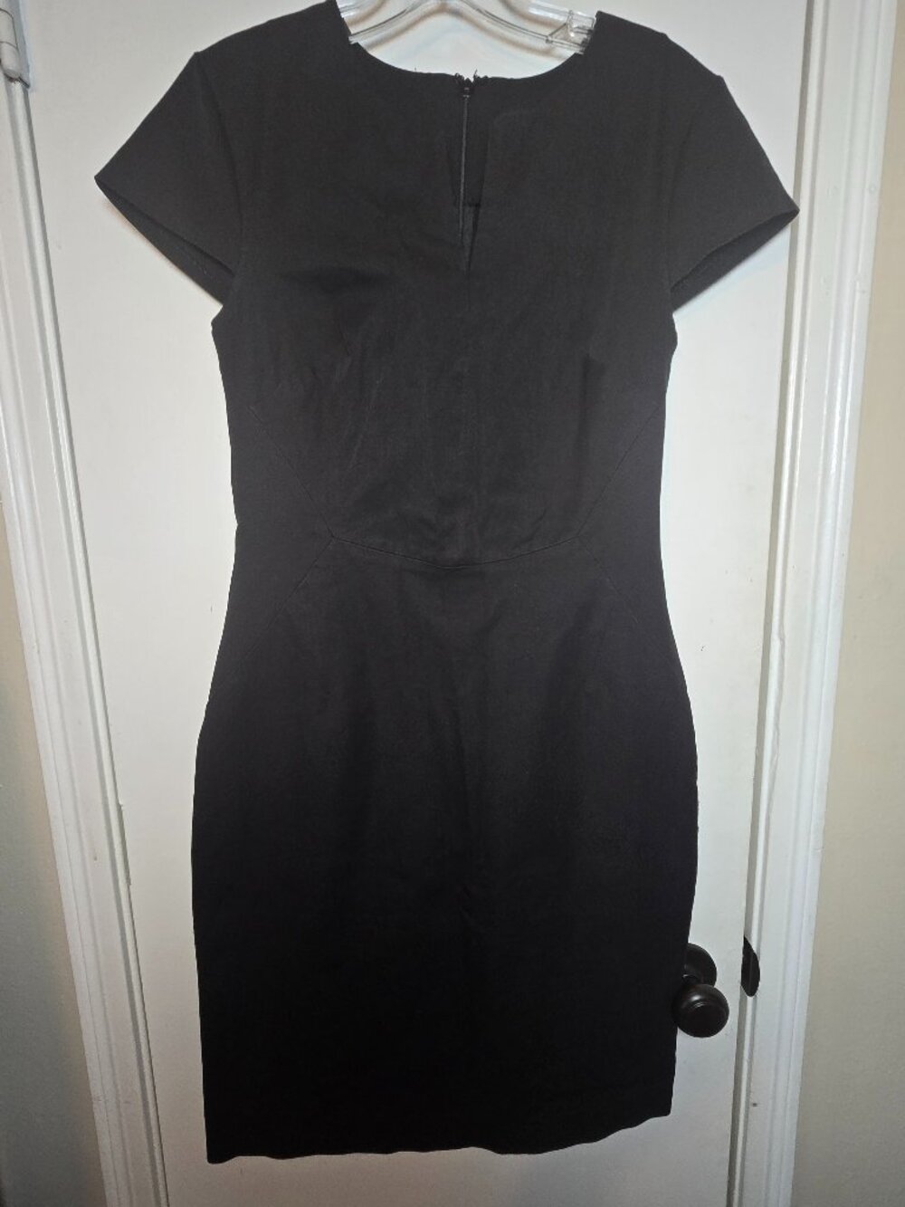 Banana Republic Black Split Neck Cap Sleeve Sheath Dress Womens Size 6 Stretch